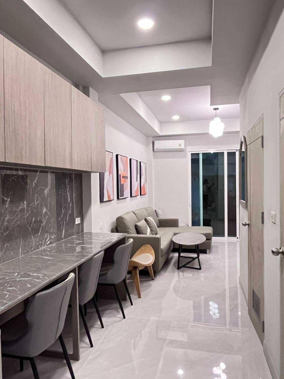 Pipp Residence Bangkok Exterior photo